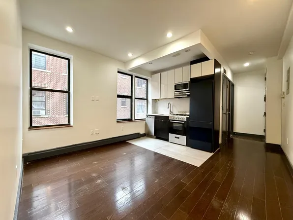 2724 Pitkin Avenue 5 image 1 of 9