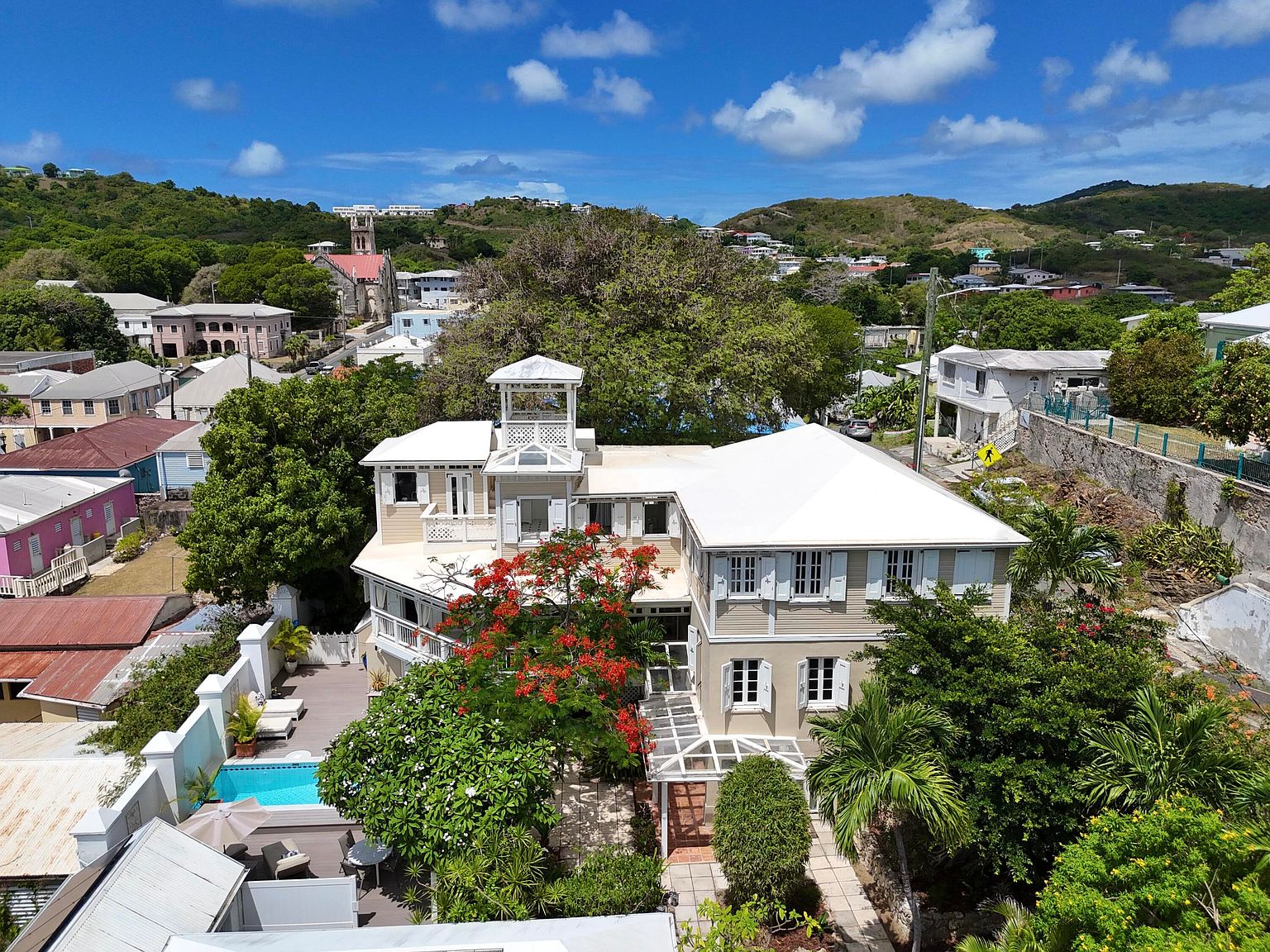 10,11,12 Strand Street CH, Christiansted, VI 00820 | MLS #25-1488 | Zillow, image size:1536x1152