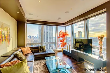 Rented by (Legacy) Elegran