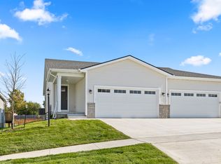 6545 NE 11th Ct, Des Moines, IA 50313