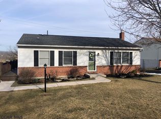 2412 Buchenhorst Rd, State College, PA 16801