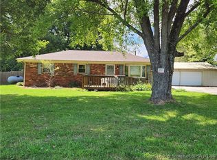 7955 Clover Valley Rd NW, Ramsey, IN 47166