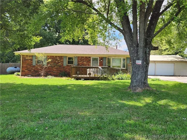 7955 Clover Valley Road NW, Ramsey, IN 47166