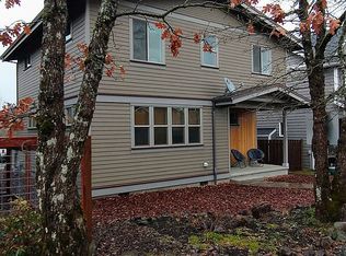 3207 Adrienne Ln, Hood River, OR 97031