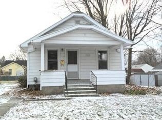 912 McKim Ave, Lansing, MI 48910