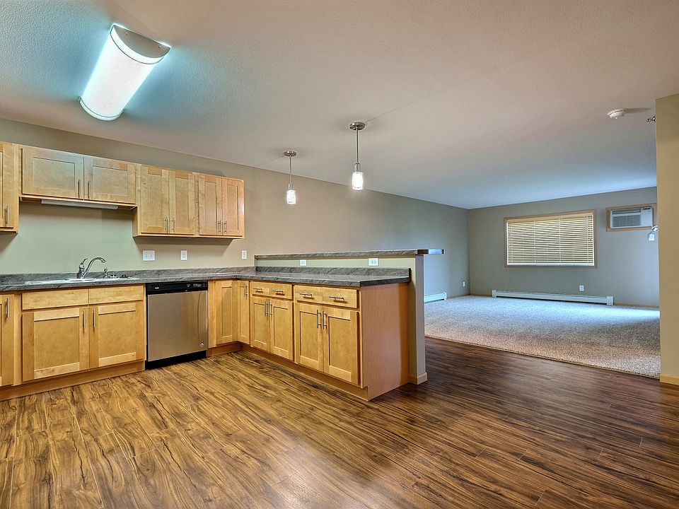 Fargo, ND Urban Plains Apartments | Kitchen