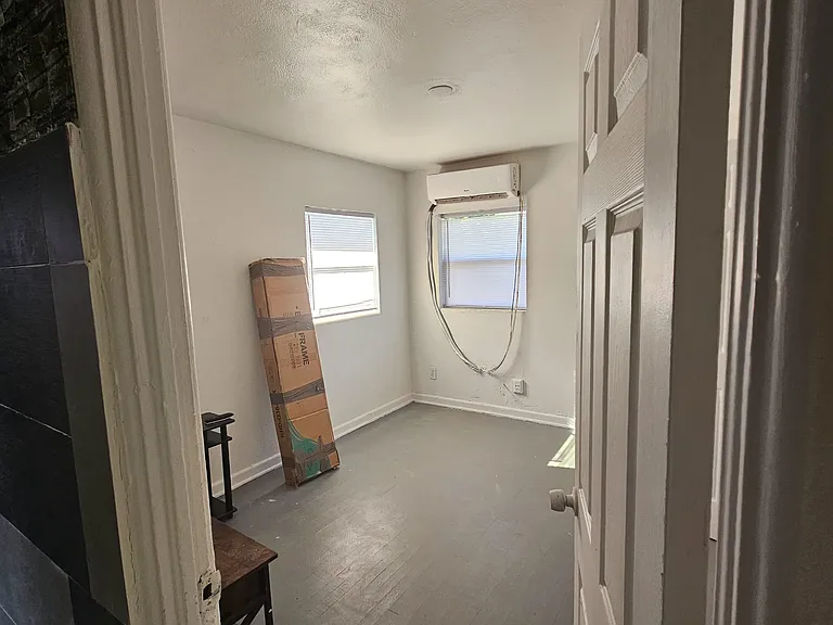 6925 Anoka Dr — Photo 5
