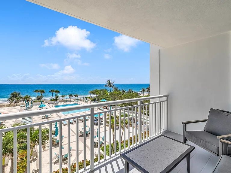 1620 S Ocean Blvd #5M — Photo 4
