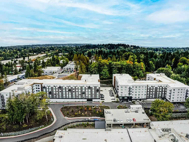 Windsor Totem Lake's location offers premier connectivity to downtown Kirkland.