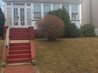 536 Belgrove Dr #1, Kearny, NJ 07032