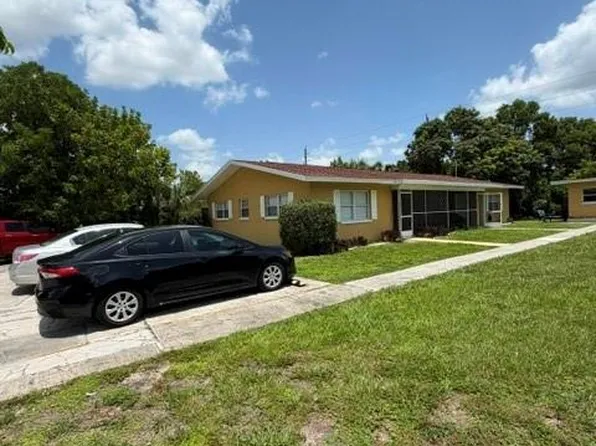 4319 Golden Gate Pkwy, Naples, FL 34116