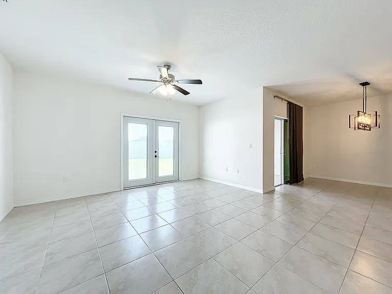 106 Saint Thomas Dr — Photo 7