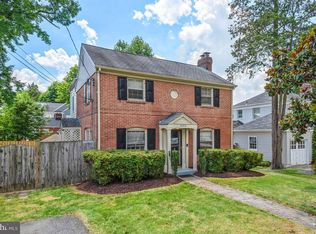 4104 Knowles Ave, Kensington, MD 20895