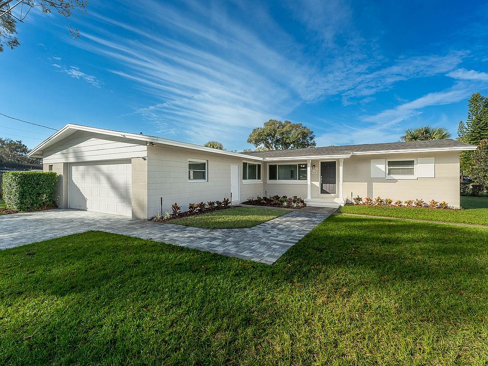 1st image of 700 Oakland Rd