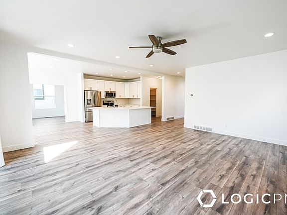 5th image of 4903 W Upper Bend Dr