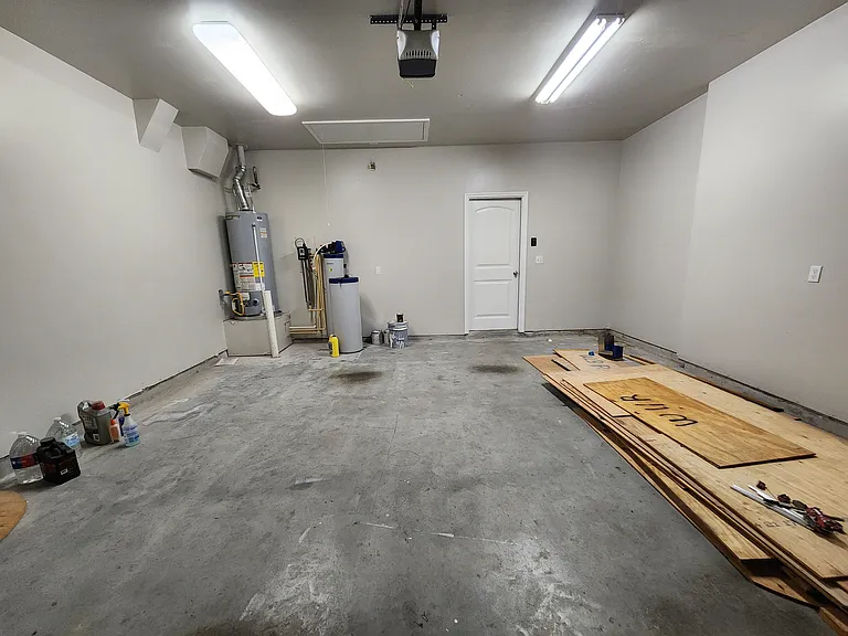 2233 Ibis St — Photo 14