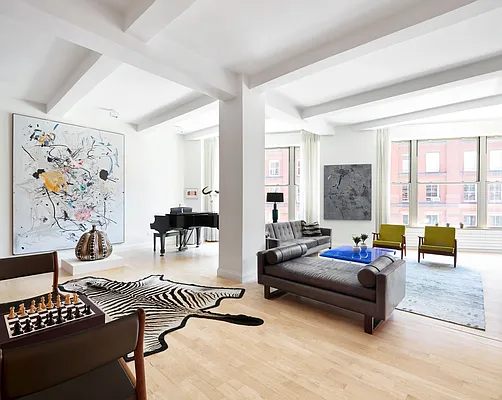 Rented by Compass | media 23