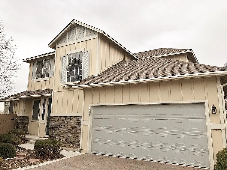 3564 Herons Cir photo 1