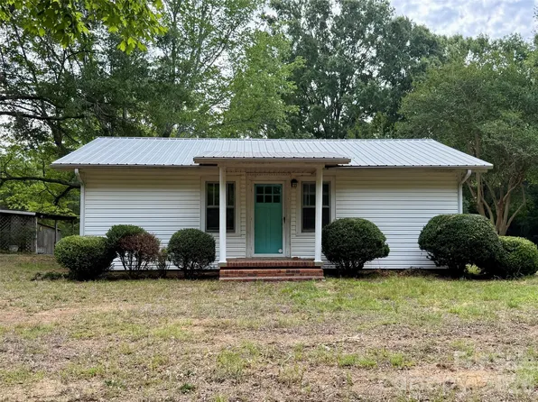 5059 Brown Creek Church Rd, Wadesboro, NC 28170