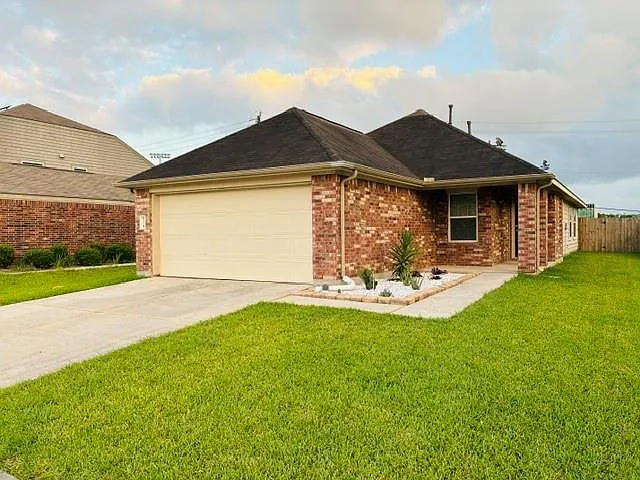 6114 El Oro Dr — Photo 2
