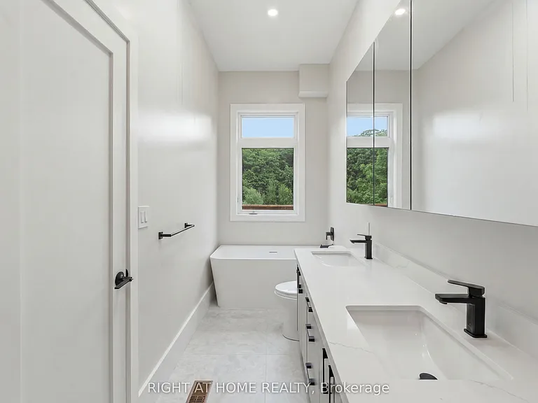 79B River St — Photo 23