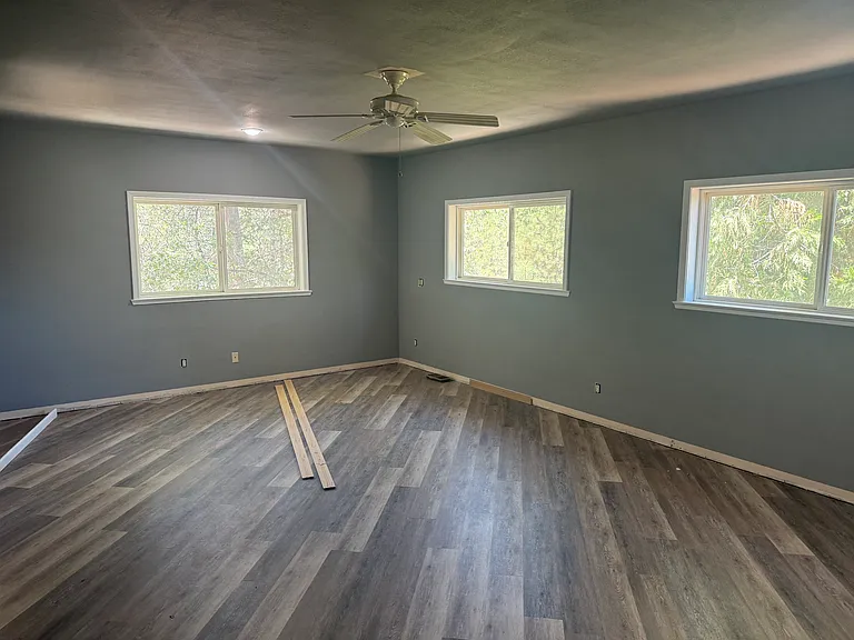 2383 Independence Rd — Photo 4