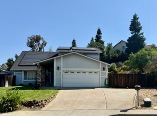 101 Mount Whitney Way, Clayton, CA 94517