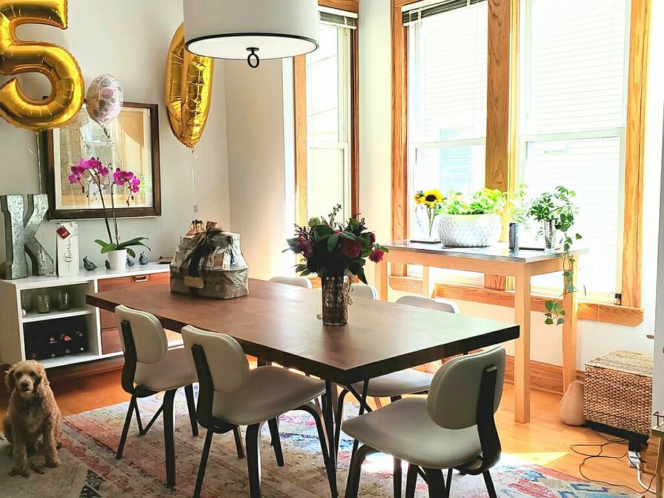 1st image of 2128 W Leland Ave #1