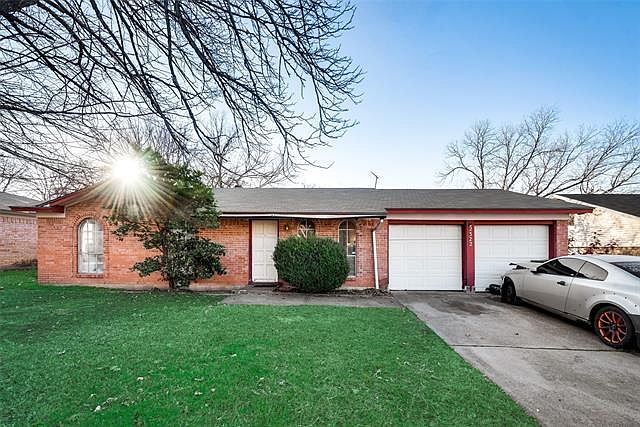 1st image of 2322 Hilldale Blvd
