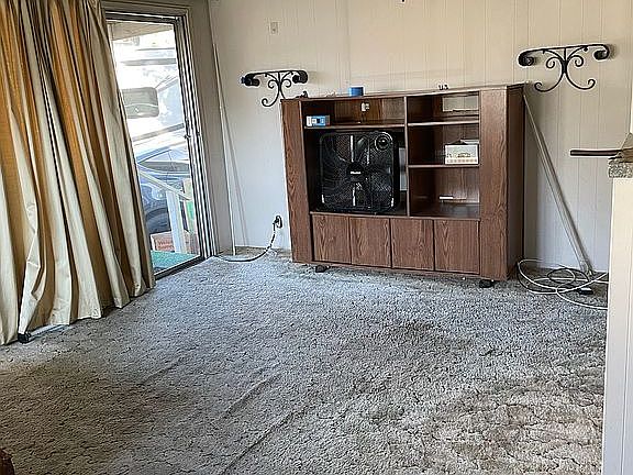 4th image of 7723 Whispering Palms Dr