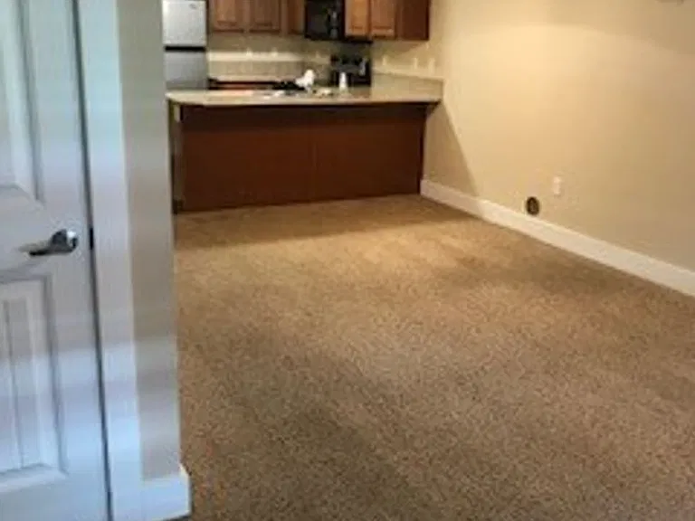 9846 W Rosecroft Ct — Photo 5