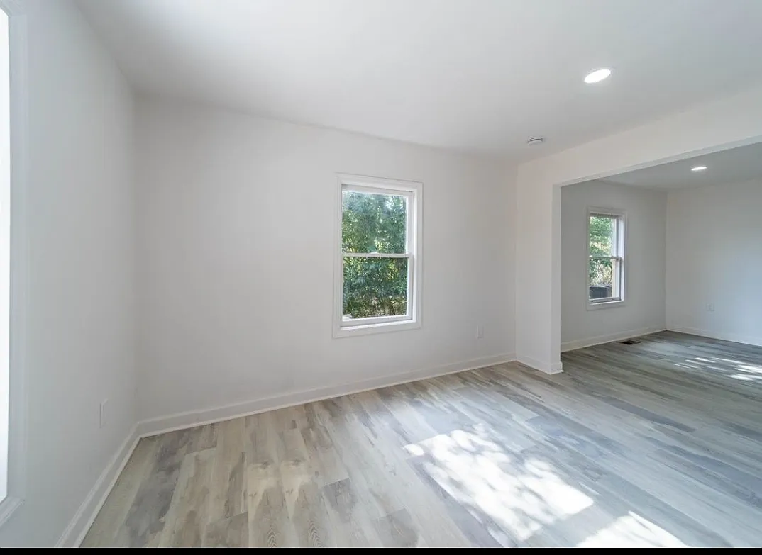 2 bed, 1150 sqft, $1,585 — Photo 3