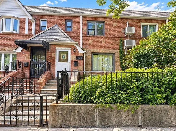 24-26 83rd St, East Elmhurst, NY 11370