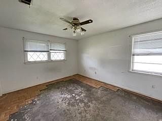 5th image of 312 Brookmeade Dr