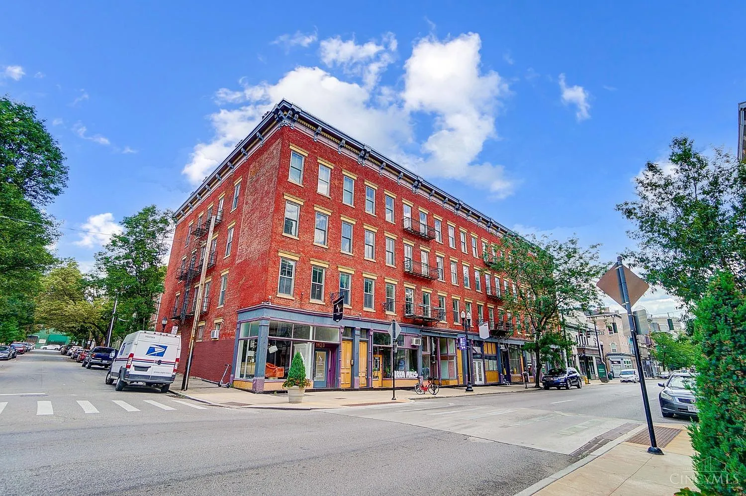 1410 Main St Unit 2-A photo 1