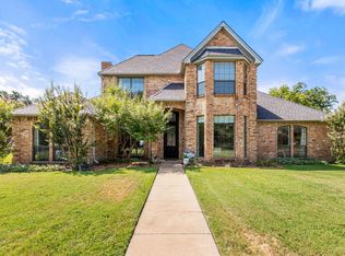 6617 River Bend Rd, Fort Worth, TX 76132