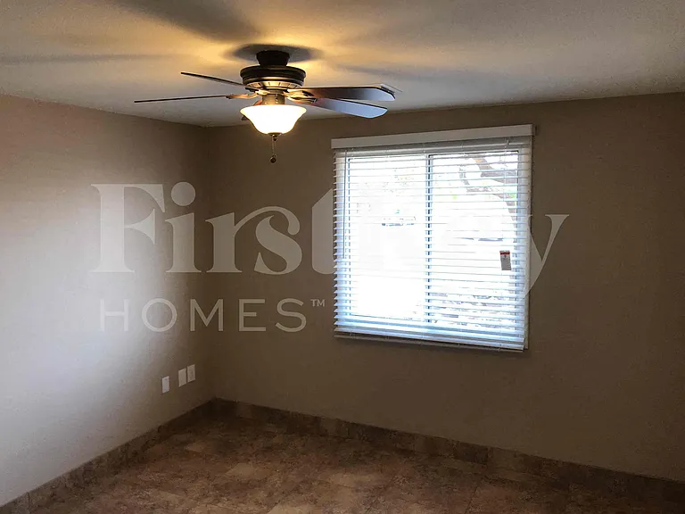 3550 E Thunderbird Rd — Photo 17