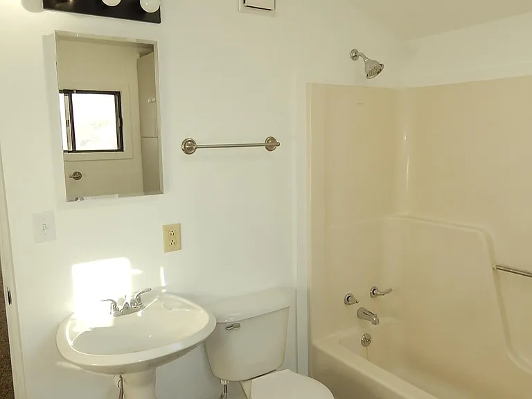 Upstairs Unit Bathroom view 2