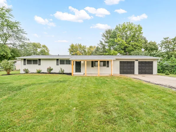 2213 Rockwell Rd, Aurora, IL 60506