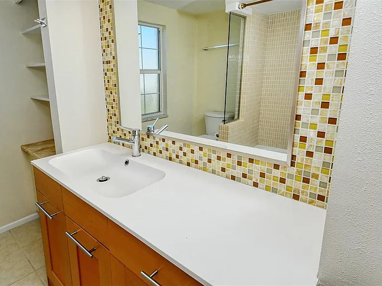 3137 Lockwood Ter — Photo 26