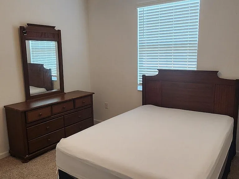 2300 Arctic Cir — Photo 2