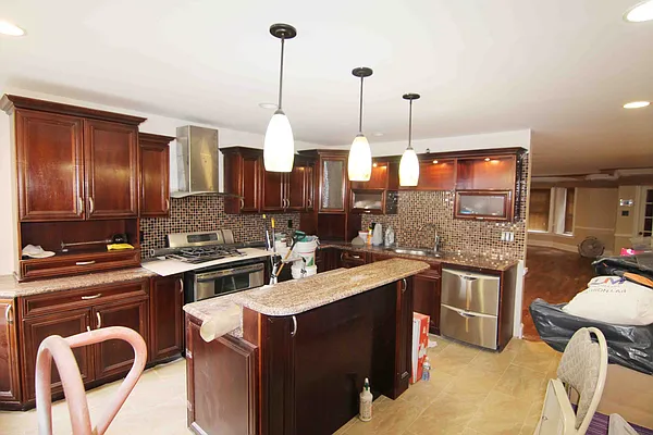 Rented by U2Apartment LLC | media 3