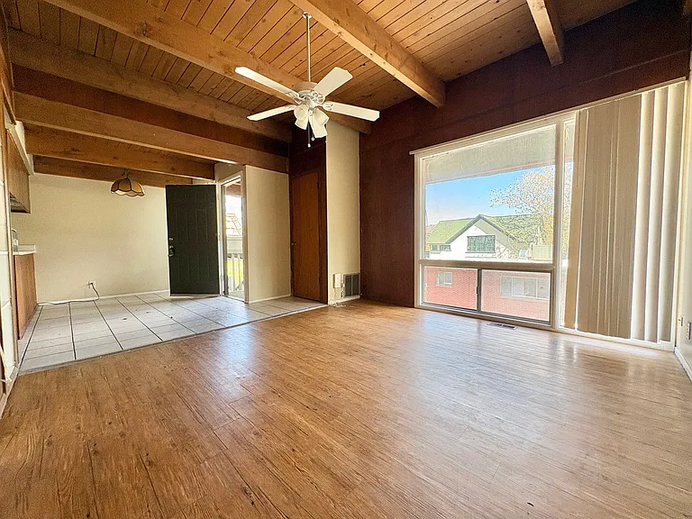 353 S 1100 E — Photo 20