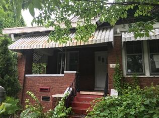 1008 1/2 Main St, Charleston, WV 25302