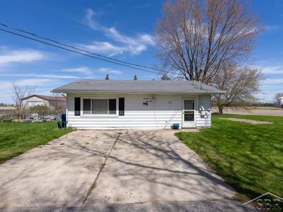 1789 E Cody Estey Rd, Pinconning, MI, 48650