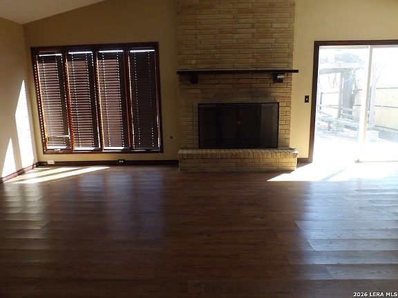 5th image of 7430 Hidden Oak Trail
