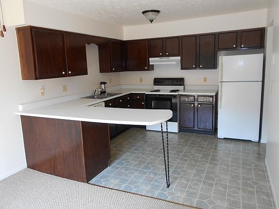 5th image of 535 E Grandview Blvd