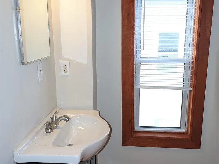 357 Highland Ave #3 — Photo 15