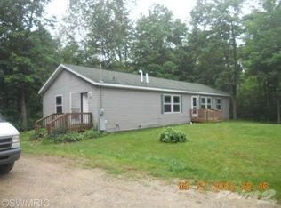 5692 128th Ave, Fennville, MI