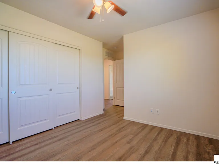10225 W Camelback Rd #28 — Photo 23
